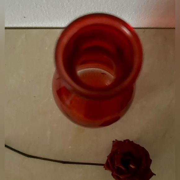 Bottle shaped, deep red, ruby, vase. 8.75” - Picture 6 of 9